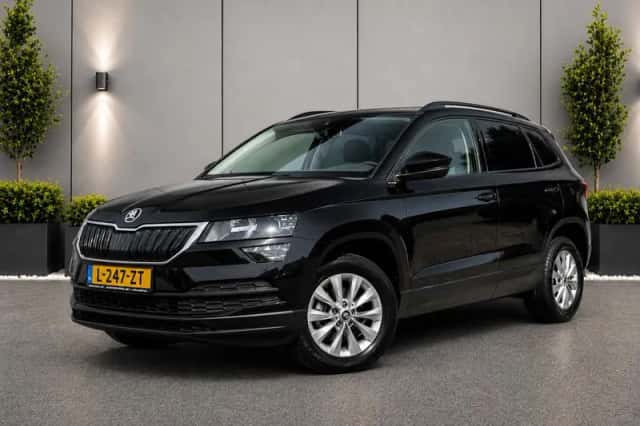 Škoda Karoq (2021) thumbnail 1