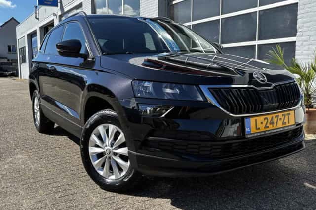 Škoda Karoq (2021) thumbnail 3