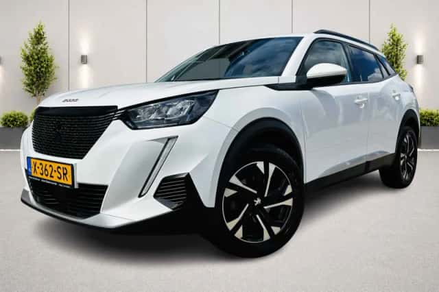 Peugeot 2008 (2021) thumbnail 1
