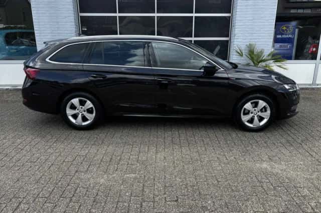 Škoda Octavia (2020) thumbnail 6