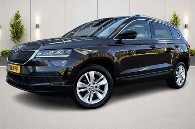 Škoda Karoq (2021) thumbnail 1