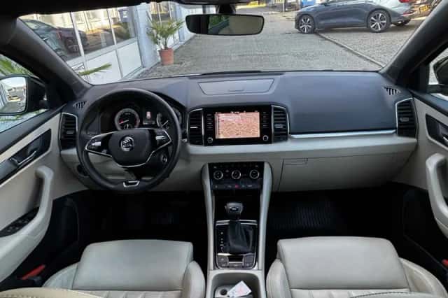 Škoda Karoq (2021) thumbnail 4