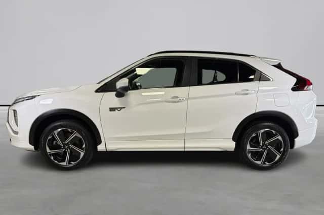 Mitsubishi Eclipse Cross (2024) thumbnail 2