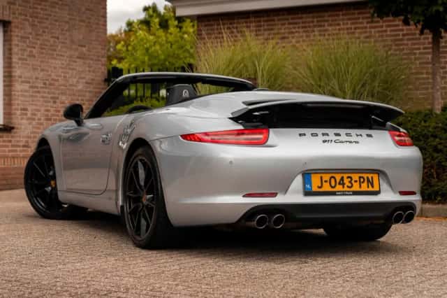 Porsche 911 (2014) thumbnail 2
