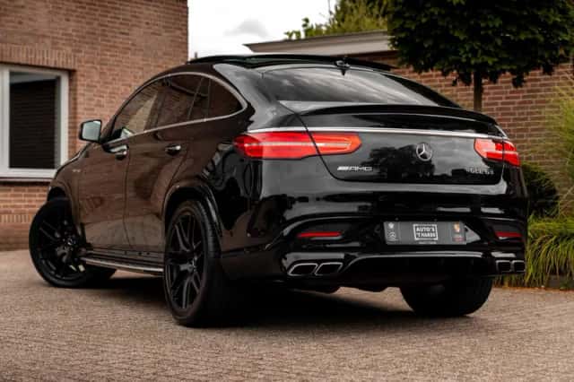 Mercedes-Benz GLE-Klasse (2016) thumbnail 2