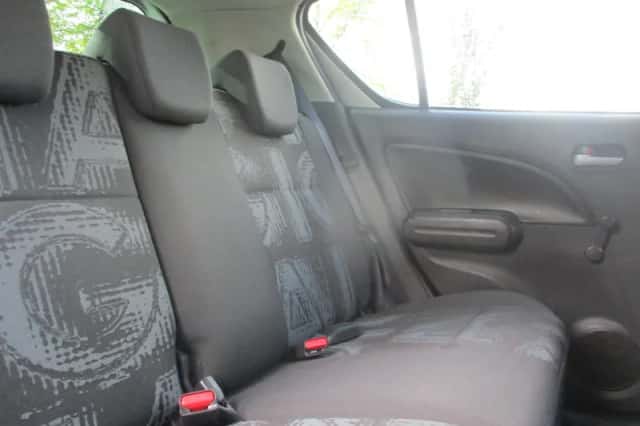 Opel Agila (2012) thumbnail 6
