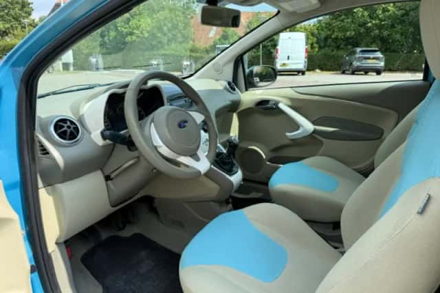 Ford Ka (2009) thumbnail 2