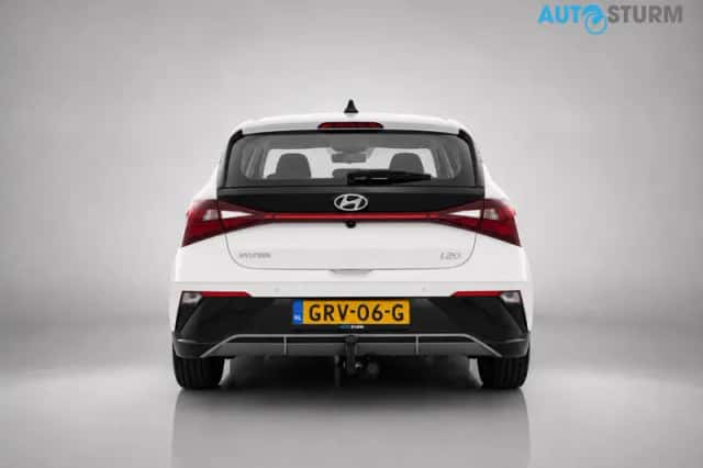 Hyundai i20 (2024) thumbnail 4