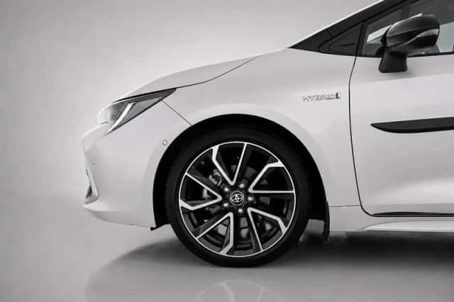 Toyota Corolla (2021) thumbnail 6