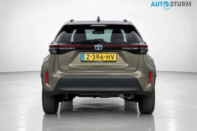 Toyota Yaris Cross (2024) thumbnail 4