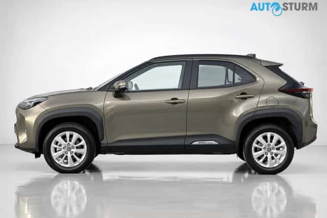 Toyota Yaris Cross (2024) thumbnail 5