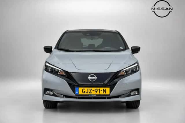 Nissan Leaf (2024) thumbnail 2