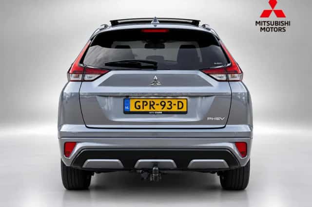 Mitsubishi Eclipse Cross (2023) thumbnail 4