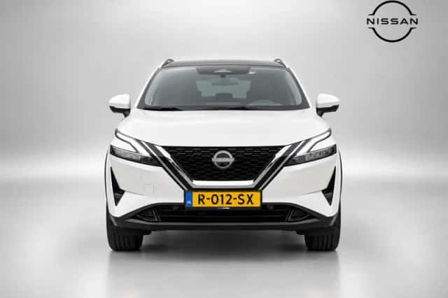 Nissan Qashqai (2022) thumbnail 2