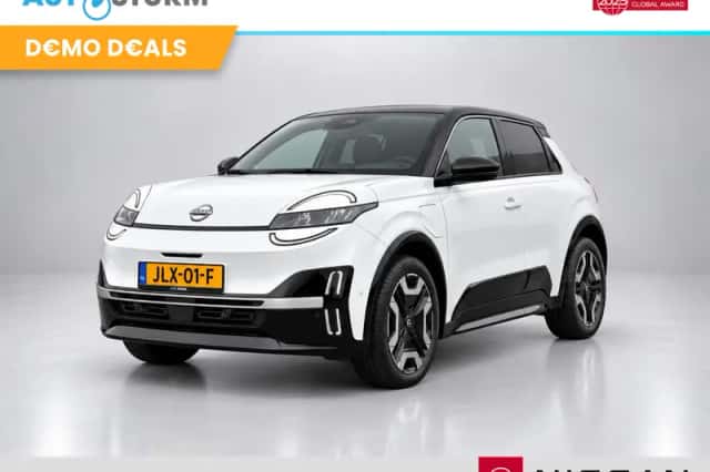 Nissan Micra (2025) thumbnail 1