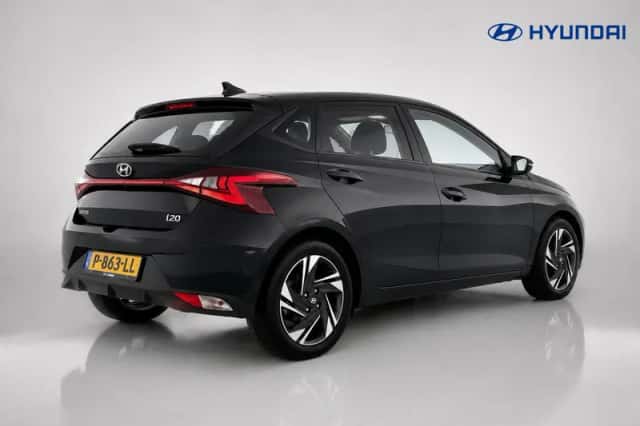 Hyundai i20 (2022) thumbnail 3