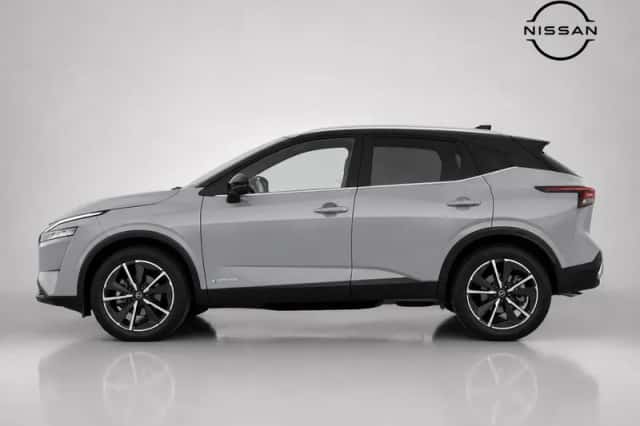 Nissan Qashqai (2023) thumbnail 4