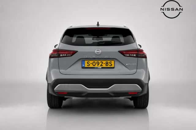 Nissan Qashqai (2023) thumbnail 5