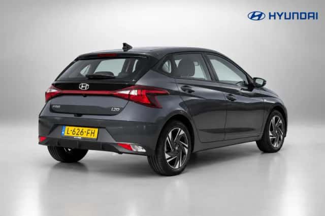Hyundai i20 (2021) thumbnail 3