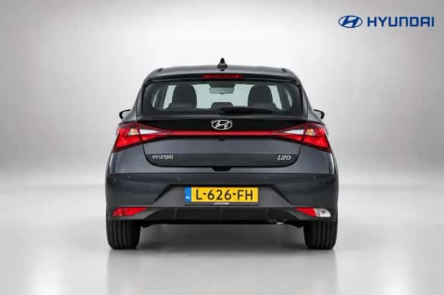 Hyundai i20 (2021) thumbnail 4