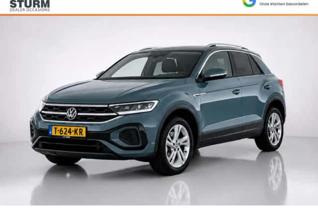 Volkswagen T-Roc (2023) thumbnail 1