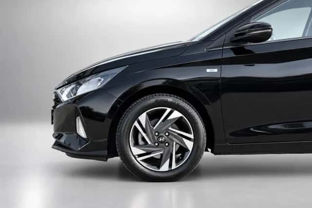 Hyundai i20 (2023) thumbnail 6