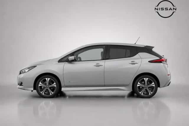 Nissan Leaf (2021) thumbnail 5