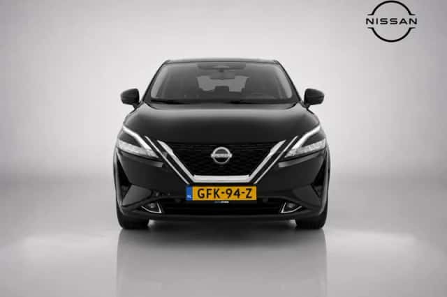 Nissan Qashqai (2023) thumbnail 2