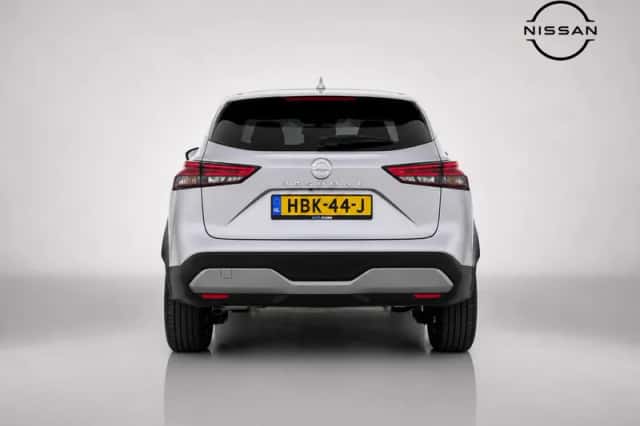 Nissan Qashqai (2023) thumbnail 4
