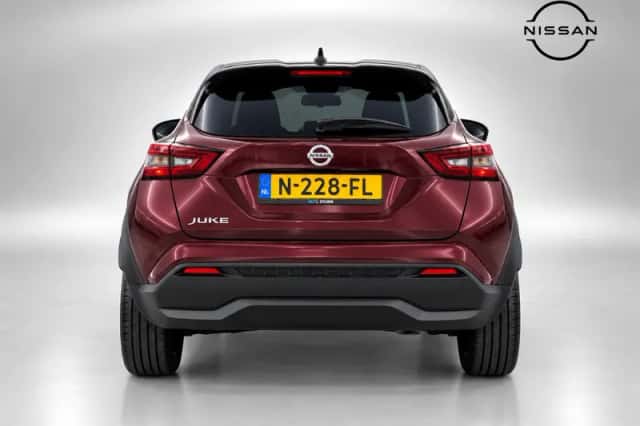 Nissan Juke (2021) thumbnail 4
