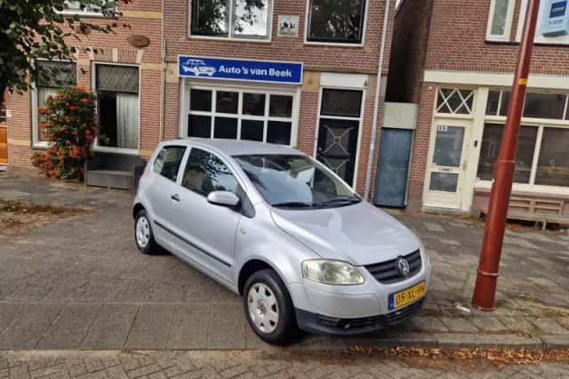 Volkswagen Fox (2007) thumbnail 1