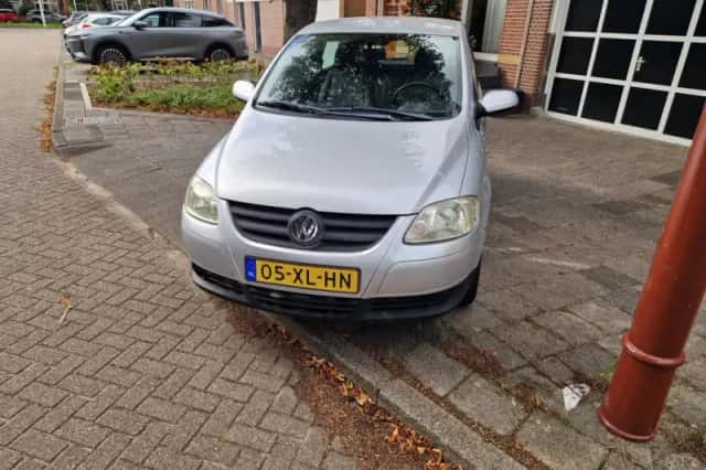 Volkswagen Fox (2007) thumbnail 6