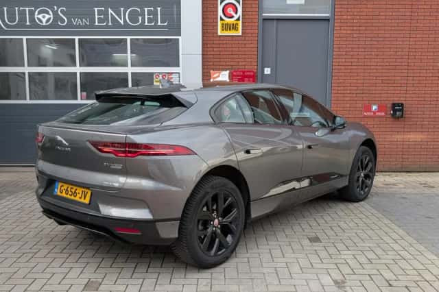 Jaguar I-Pace (2019) thumbnail 5