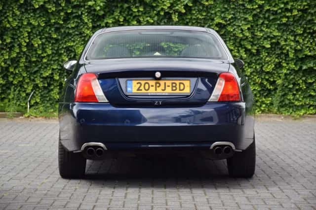 MG ZT (2004) thumbnail 4