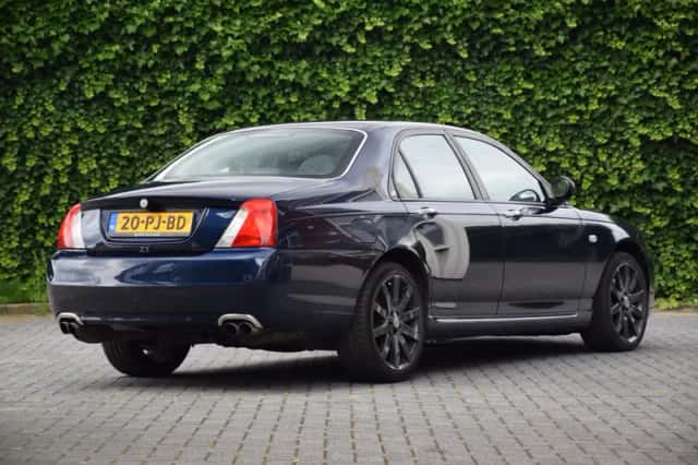 MG ZT (2004) thumbnail 5