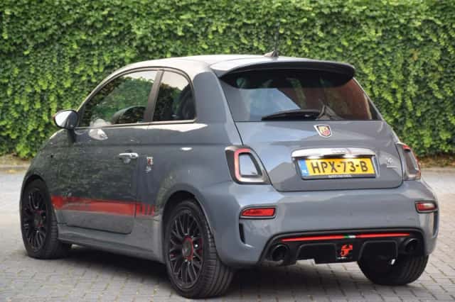 Fiat 500 Abarth (2019) thumbnail 3