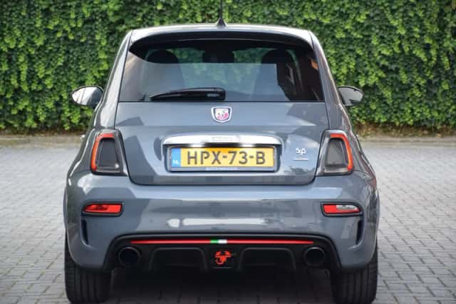 Fiat 500 Abarth (2019) thumbnail 4