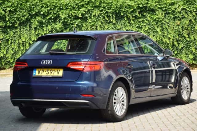 Audi A3 (2017) thumbnail 5