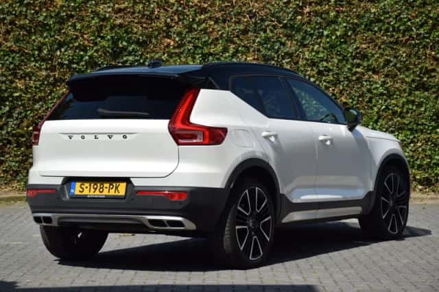 Volvo XC40 (2019) thumbnail 5