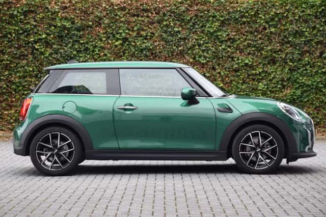 MINI Cooper (2021) thumbnail 4