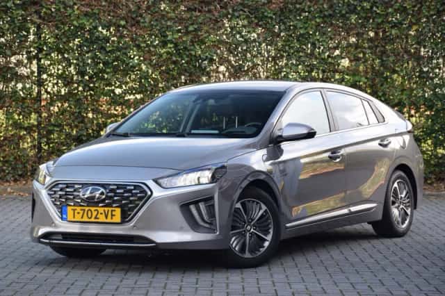 Hyundai Ioniq (2022) thumbnail 1