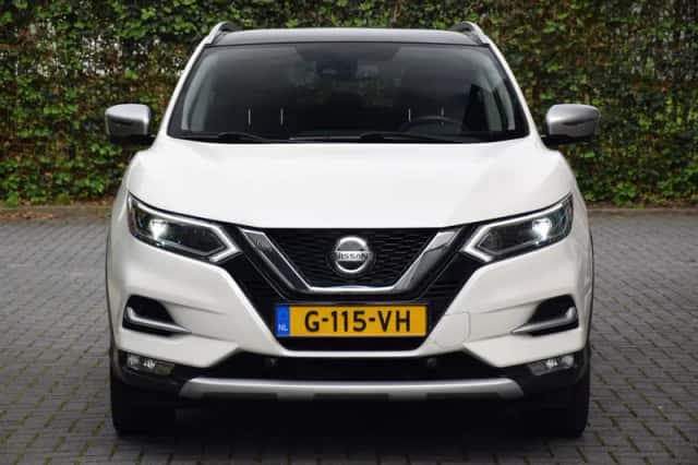 Nissan Qashqai (2019) thumbnail 2