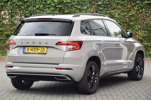 Škoda Karoq (2019) thumbnail 4