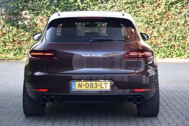 Porsche Macan (2015) thumbnail 6