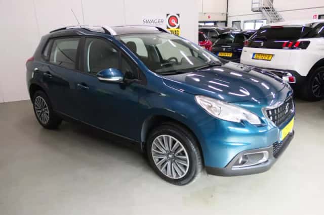 Peugeot 2008 (2016) thumbnail 2