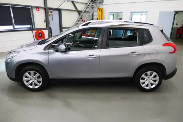 Peugeot 2008 (2013) thumbnail 6