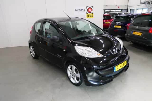 Peugeot 107 (2007) thumbnail 2