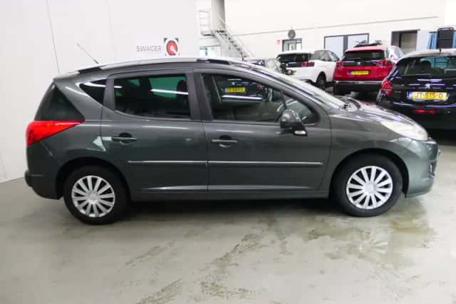 Peugeot 207 (2010) thumbnail 3
