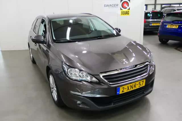 Peugeot 308 (2014) thumbnail 1