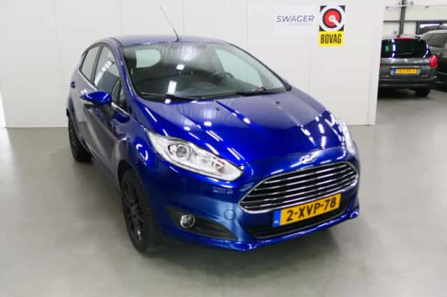 Ford Fiesta (2014) thumbnail 1